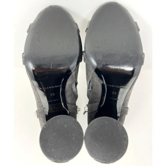 Balenciaga Grey Suede Silver Studded Ankle Boots – Size 39 – Made in Italy - Picture 7 of 8